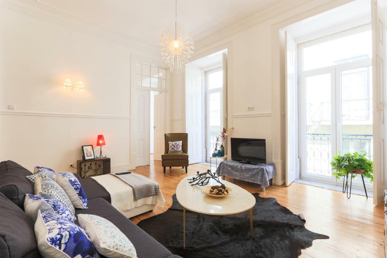 Lisbon Secret & Charming Baixa 4 Bedroom Apartment Экстерьер фото